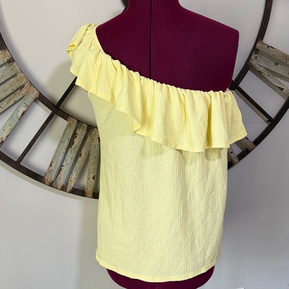 Ninexis Yellow Ruffle One-Shoulder Top - Picture 5 of 9